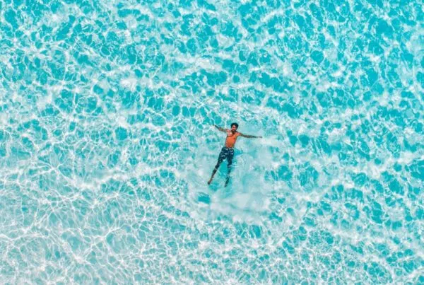 swimming-ocean